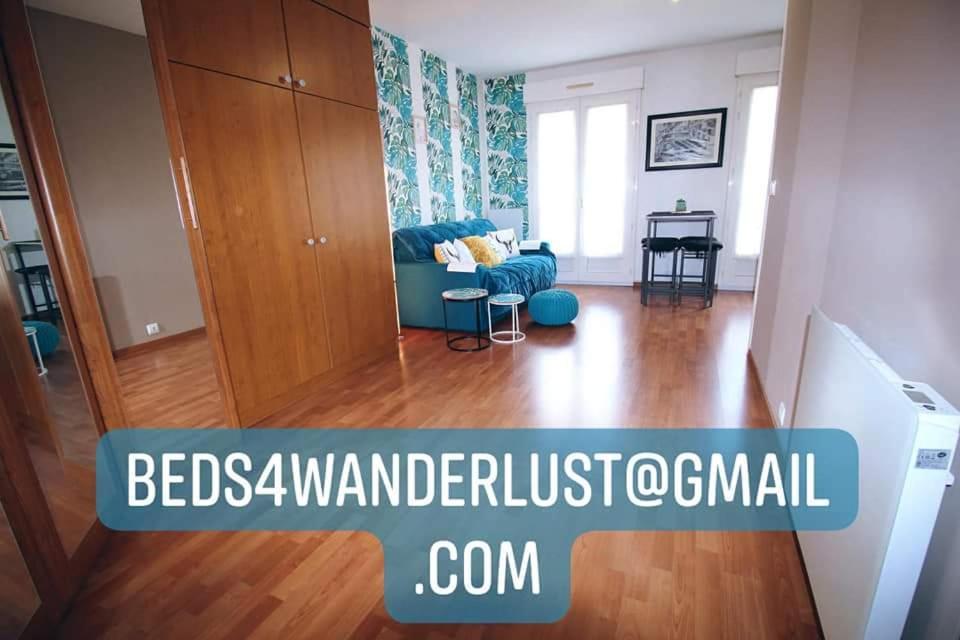 Studio Royal by Beds4Wanderlust - Place du marché avec parking privé Fontainebleau Chambre photo
